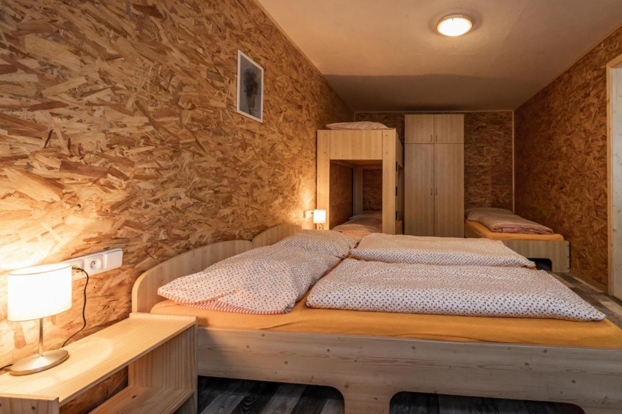 Lisci Mlyn Hotel Frenstat pod Radhostem Exterior photo